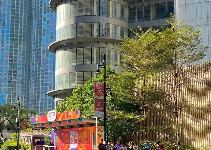 In Of Taguig Bonifacio Global Manila